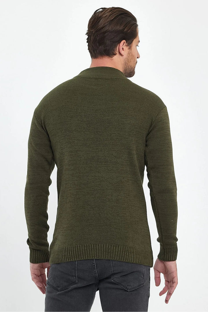 BASIC PLAIN KNIT SWEATER