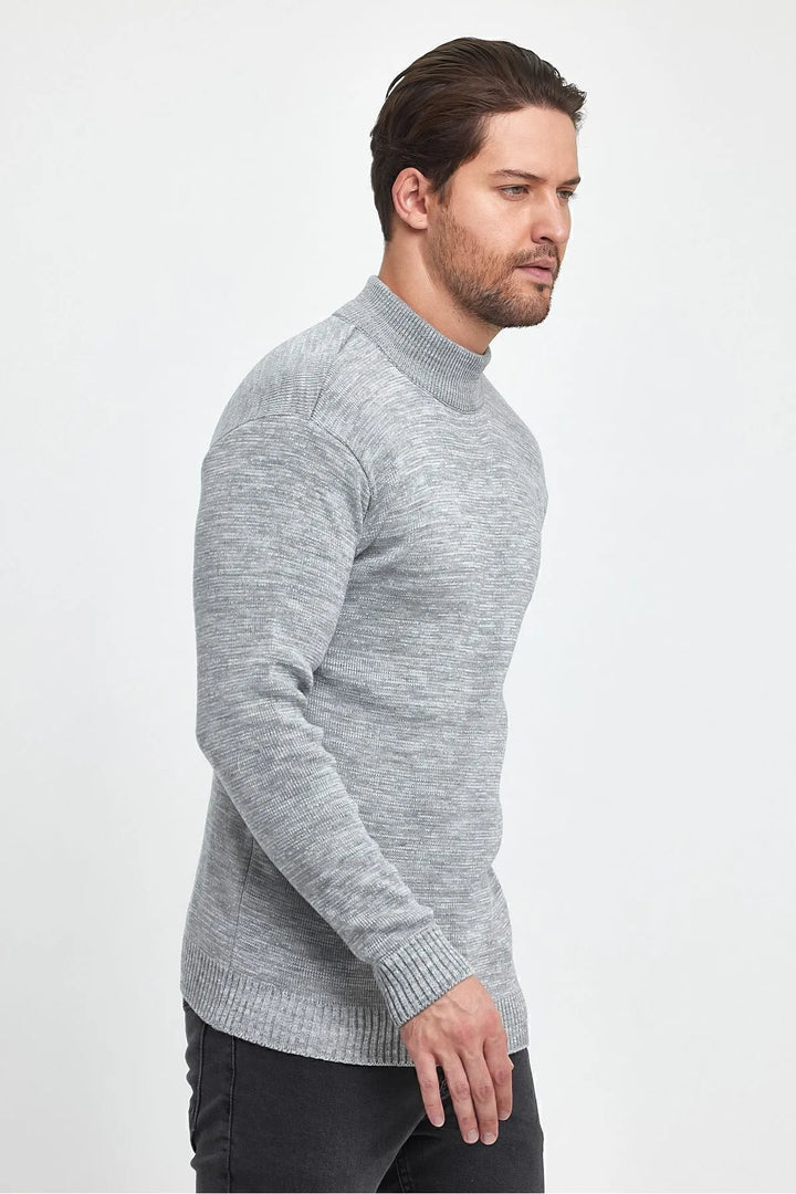 BASIC PLAIN KNIT SWEATER