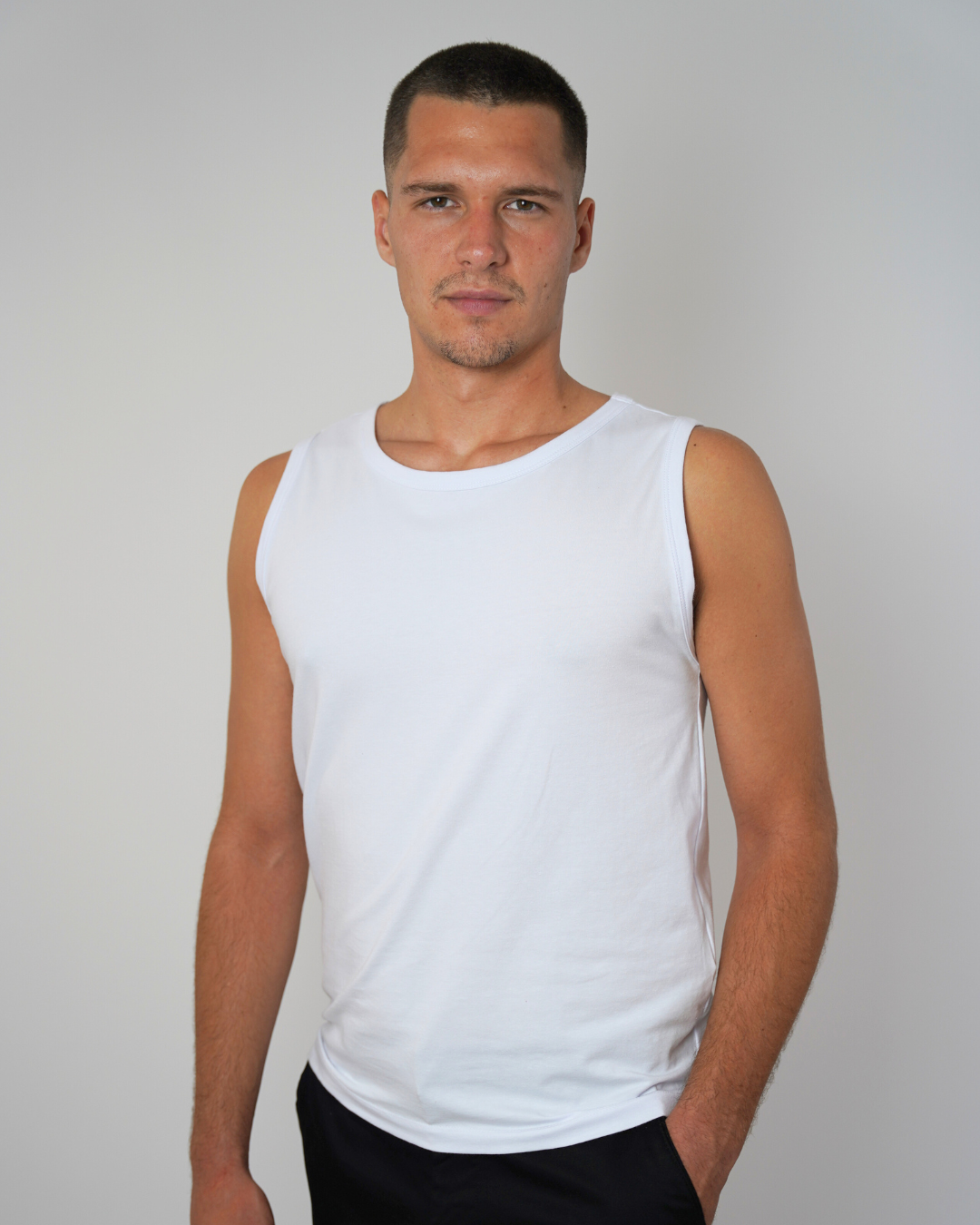 EASE - WHITE BASIC - TANK TOP