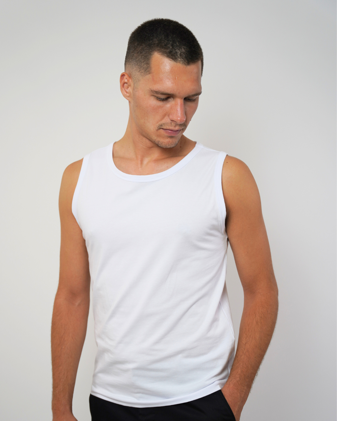 EASE - WHITE BASIC - TANK TOP