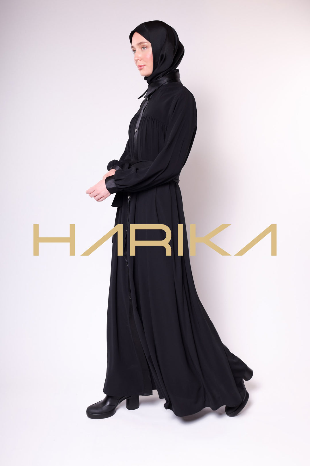 SATIN STRIPE DETAILED BUTTONED BLACK LONG ABAYA - CHIC AND ELEGANT DESIGN