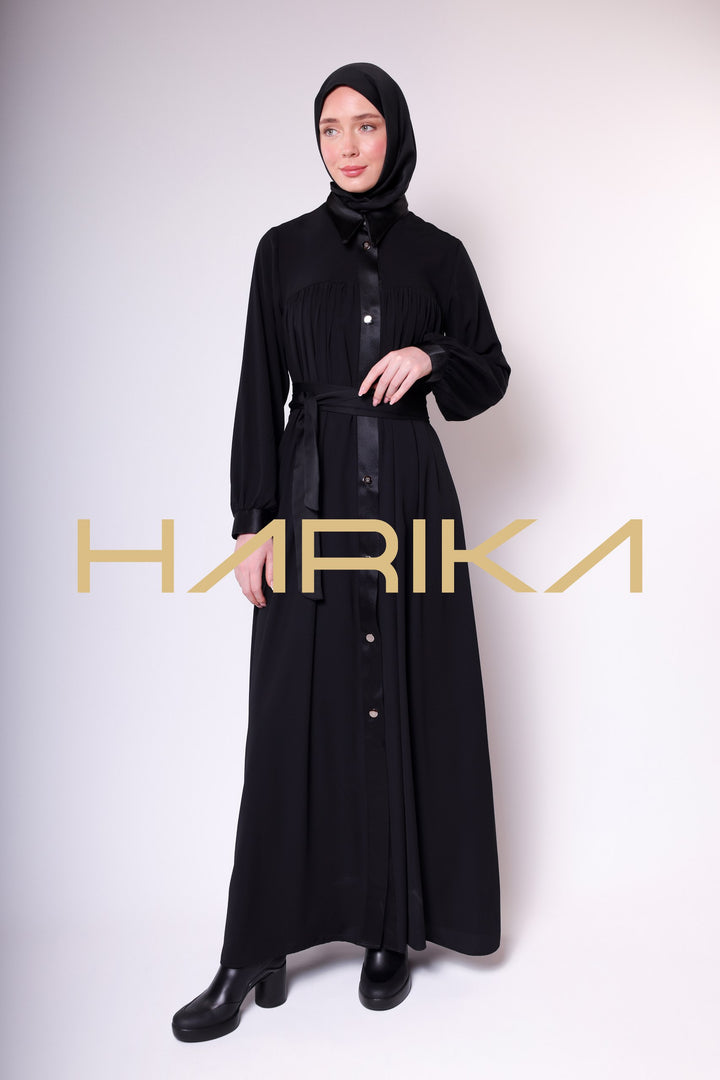 SATIN STRIPE DETAILED BUTTONED BLACK LONG ABAYA - CHIC AND ELEGANT DESIGN