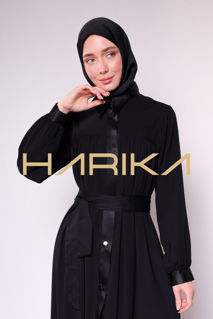 SATIN STRIPE DETAILED BUTTONED BLACK LONG ABAYA - CHIC AND ELEGANT DESIGN