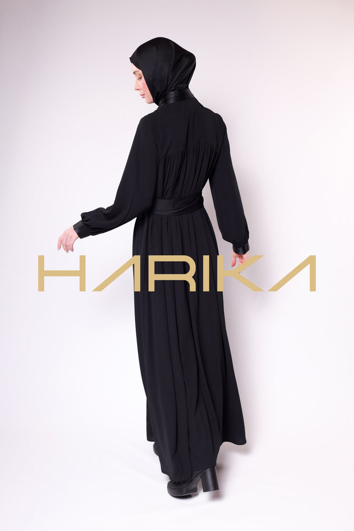 SATIN STRIPE DETAILED BUTTONED BLACK LONG ABAYA - CHIC AND ELEGANT DESIGN